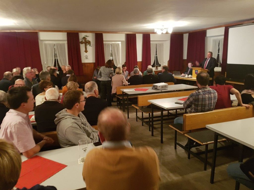 Gut besuchte Bürgerversammlung in Pemmering 2017