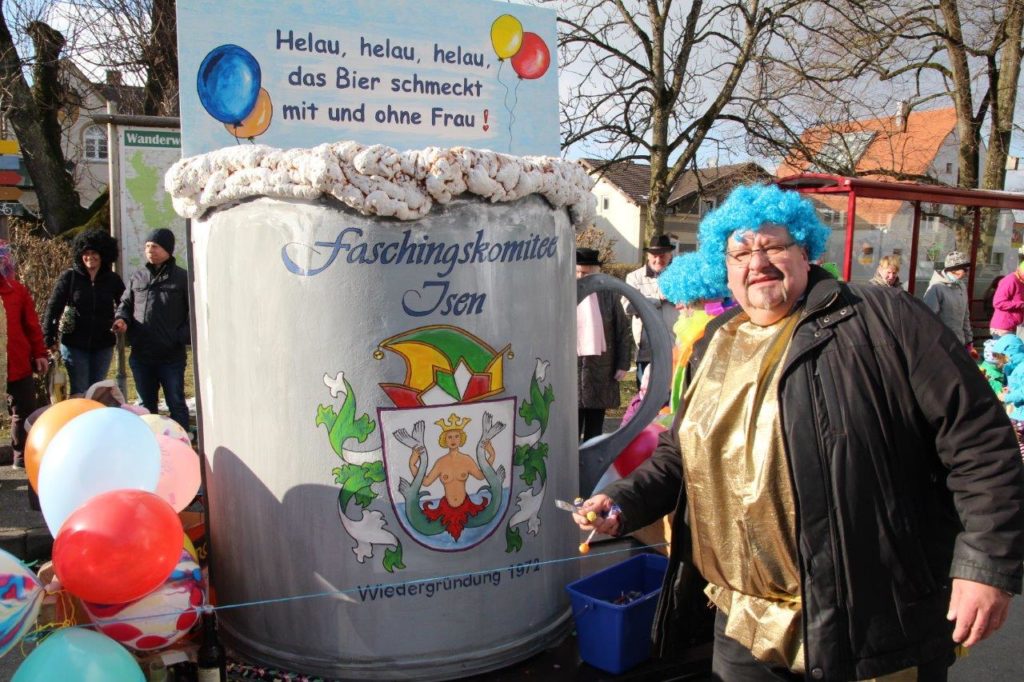 Das Motto ist eindeutig . Prost! - Faschingszug Isen 2018