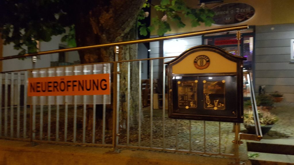 Neueröffnung der Meso-Bar neben dem Indischen Restaurant Delhi