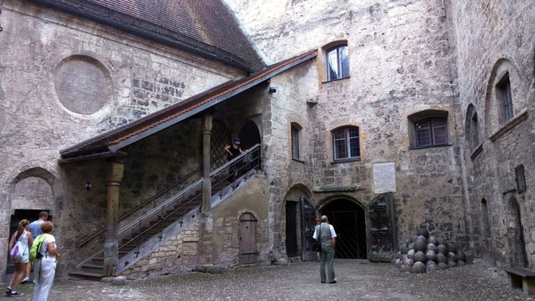 Ausflugstipp: Burghausen mit der längsten Burganlage der ...