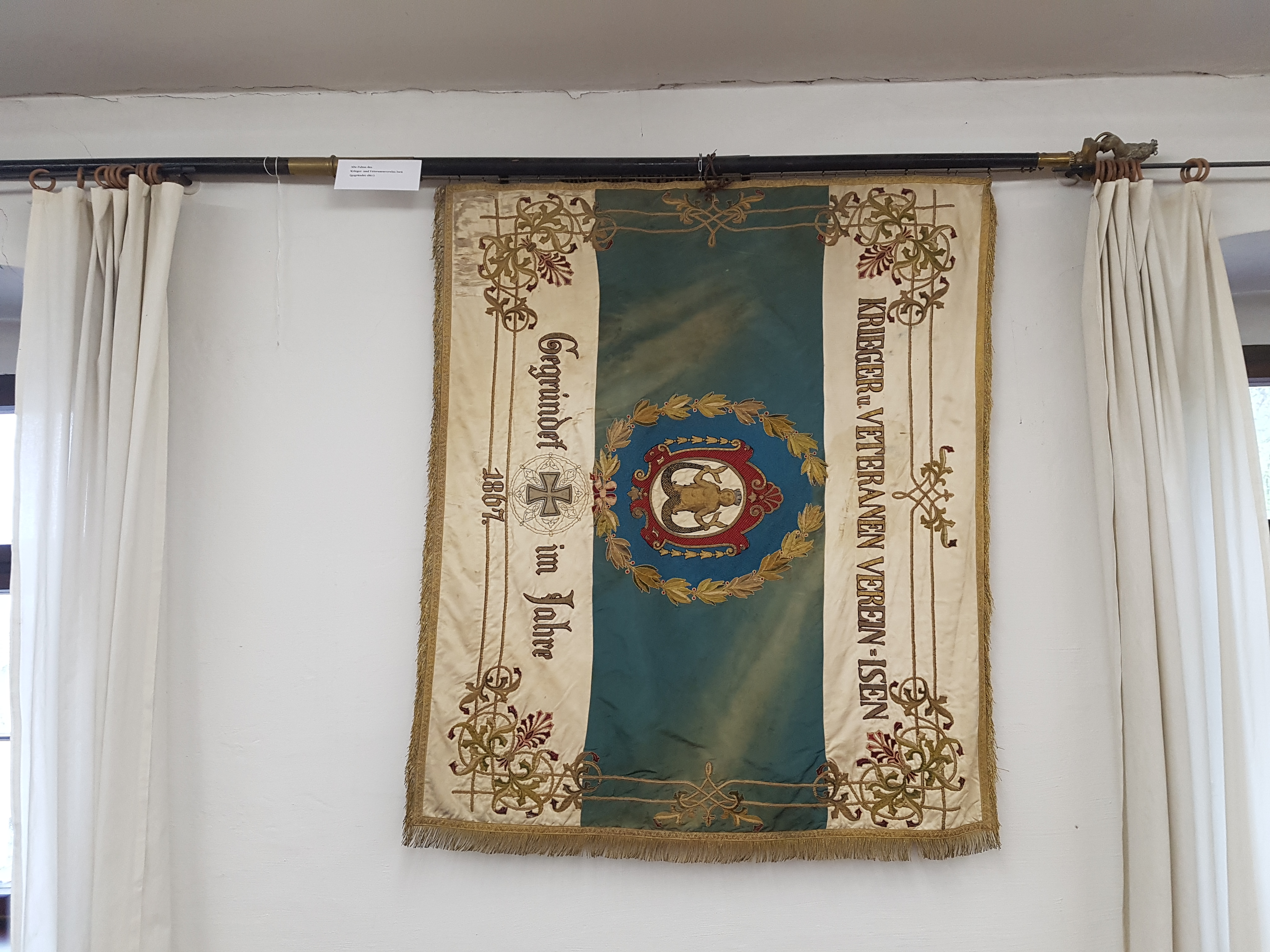 Originalfahne Veteranen und Soldatenkameradschaft im Heimatmuseum in Isen