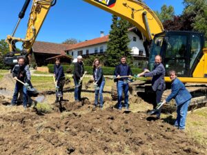 Spatenstich Baugebiet Isen Mittbach