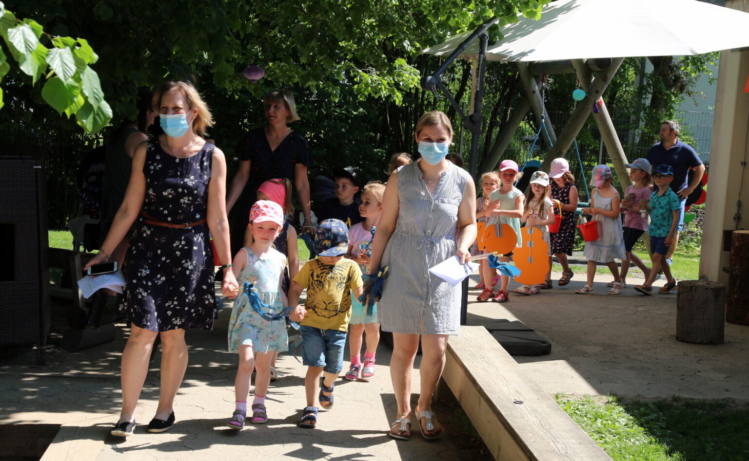 Kindergarten & Hort St. Zeno Neue Räume zünftig eingeweiht IsenInfos.de