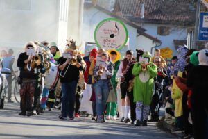 2023-02-21-Faschingsumzug-Isen-119