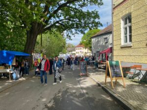 Kreuzmarkt-Nachmittag-2024-nach-Regen