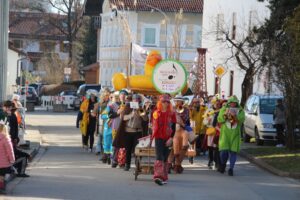 2025-03-04 Faschingsumzug Isen (220)