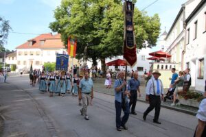2025-06-18 Volksfesteinzug (149)