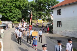 2025-06-18 Volksfesteinzug (178)