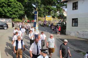 2025-06-18 Volksfesteinzug (181)