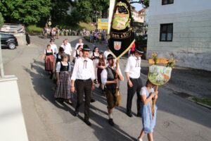 2025-06-18 Volksfesteinzug (250)