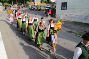 2025-06-18 Volksfesteinzug (273)